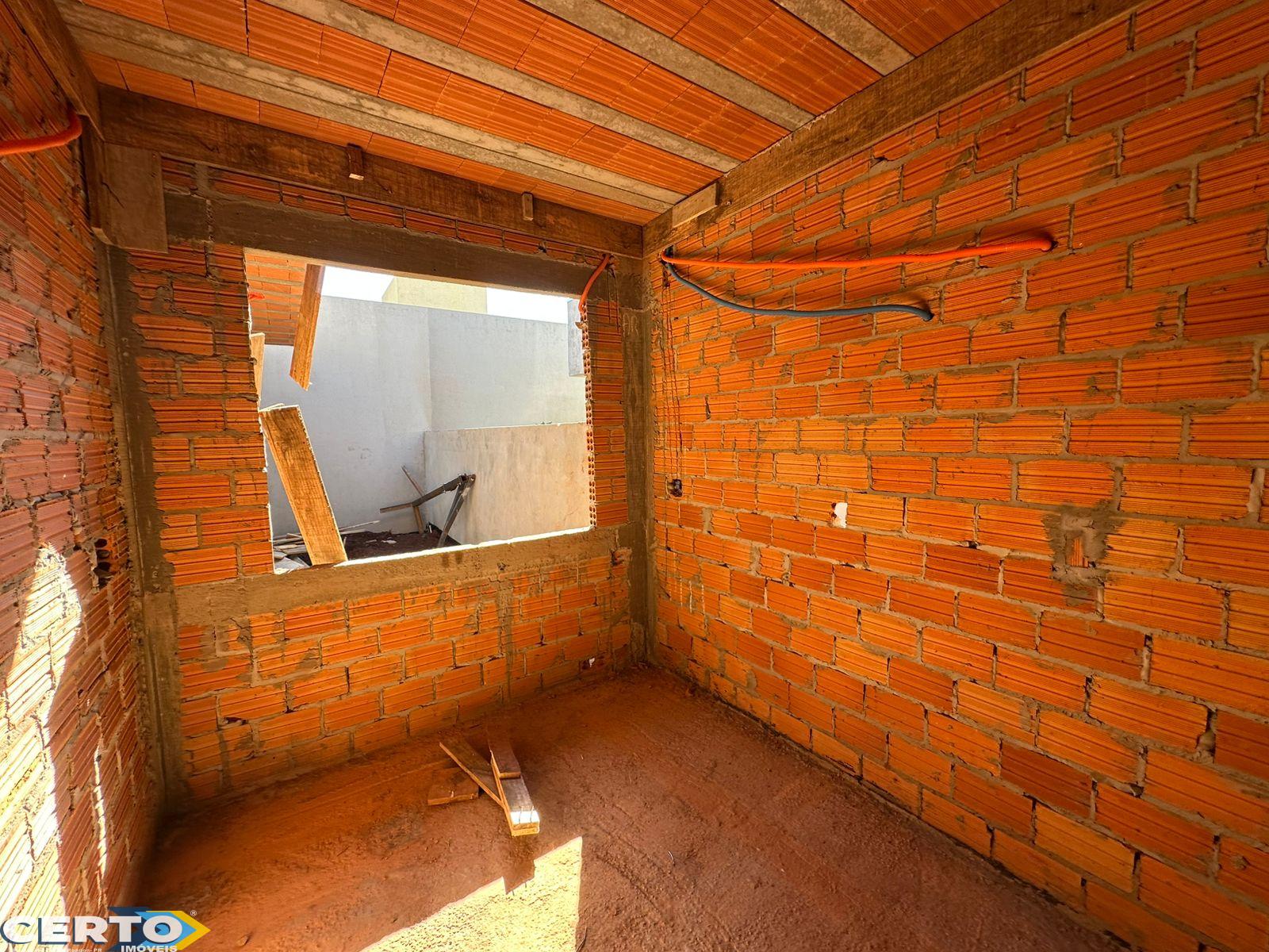 CASA À VENDA NO LOTEAMENTO EBENEZER