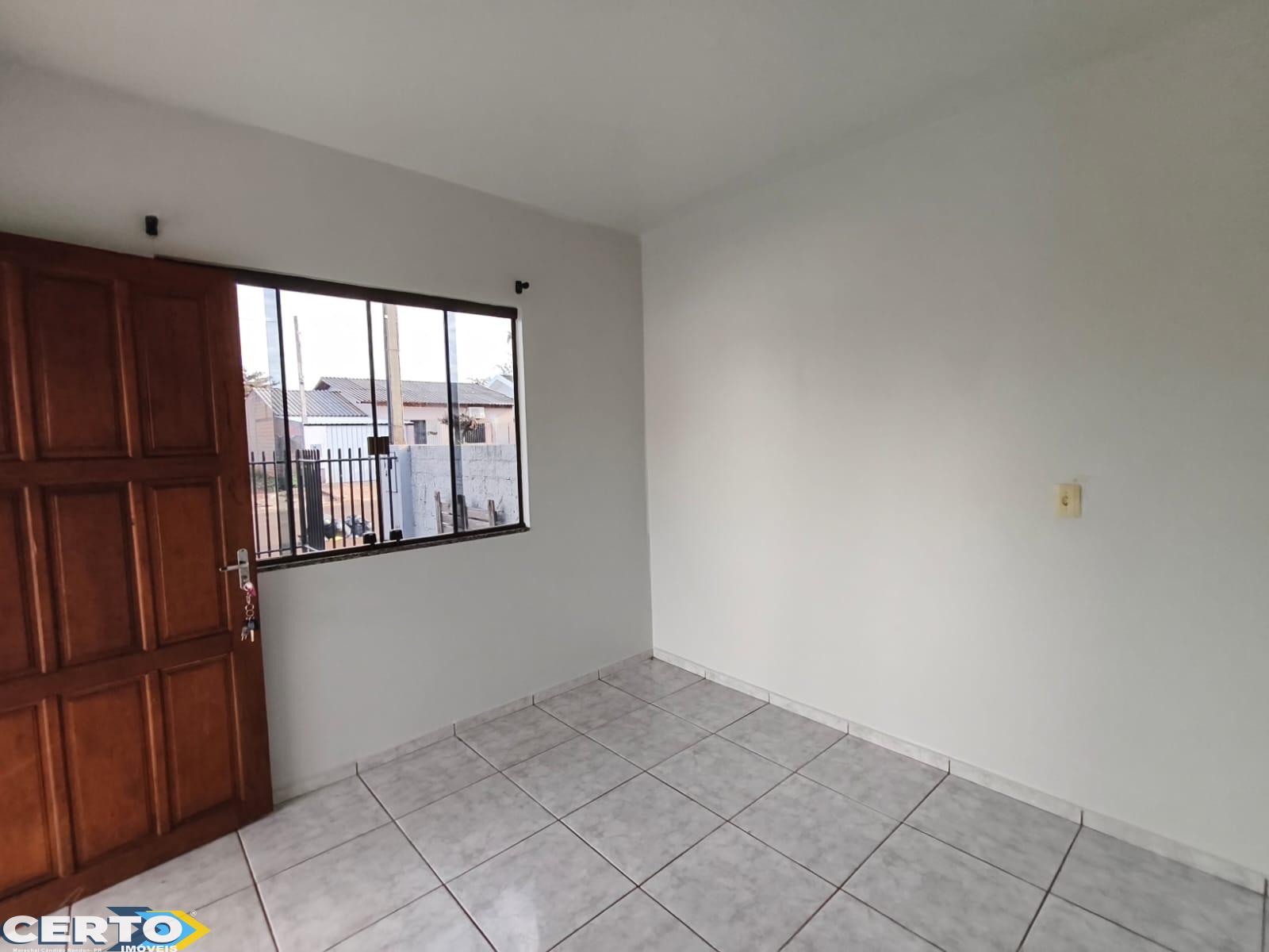 Casa com 2 quartos, sala, cozinha, lavanderia, banheiro, garag...
