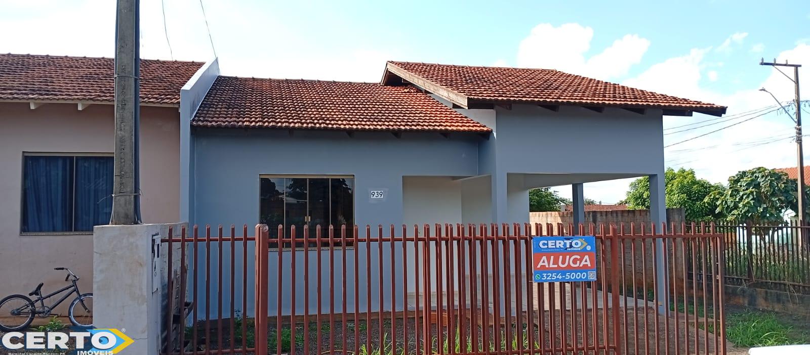 Casa com 2 quartos, sala, cozinha, lavanderia, banheiro, garag...
