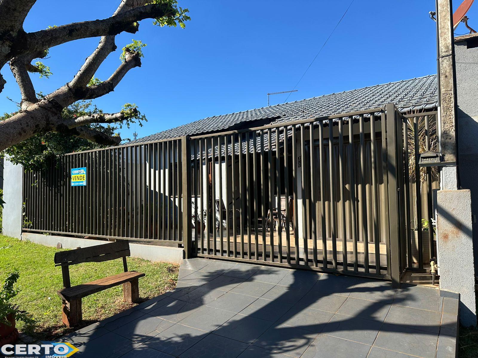 CASA À VENDA NO PARQUE ECOLÓGICO
