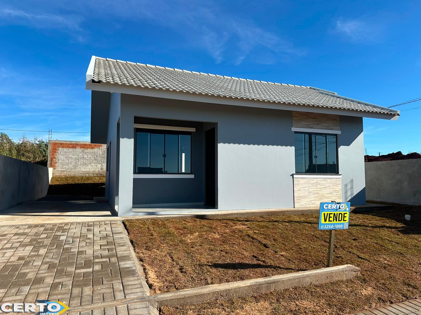 CASA À VENDA NO LOTEAMENTO FÊNIX