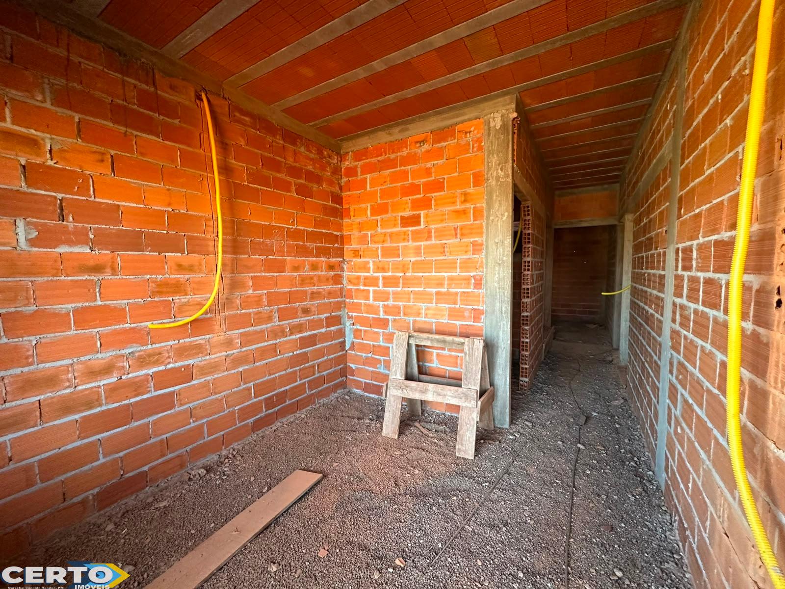 CASA À VENDA PRÓX. A UNIMED