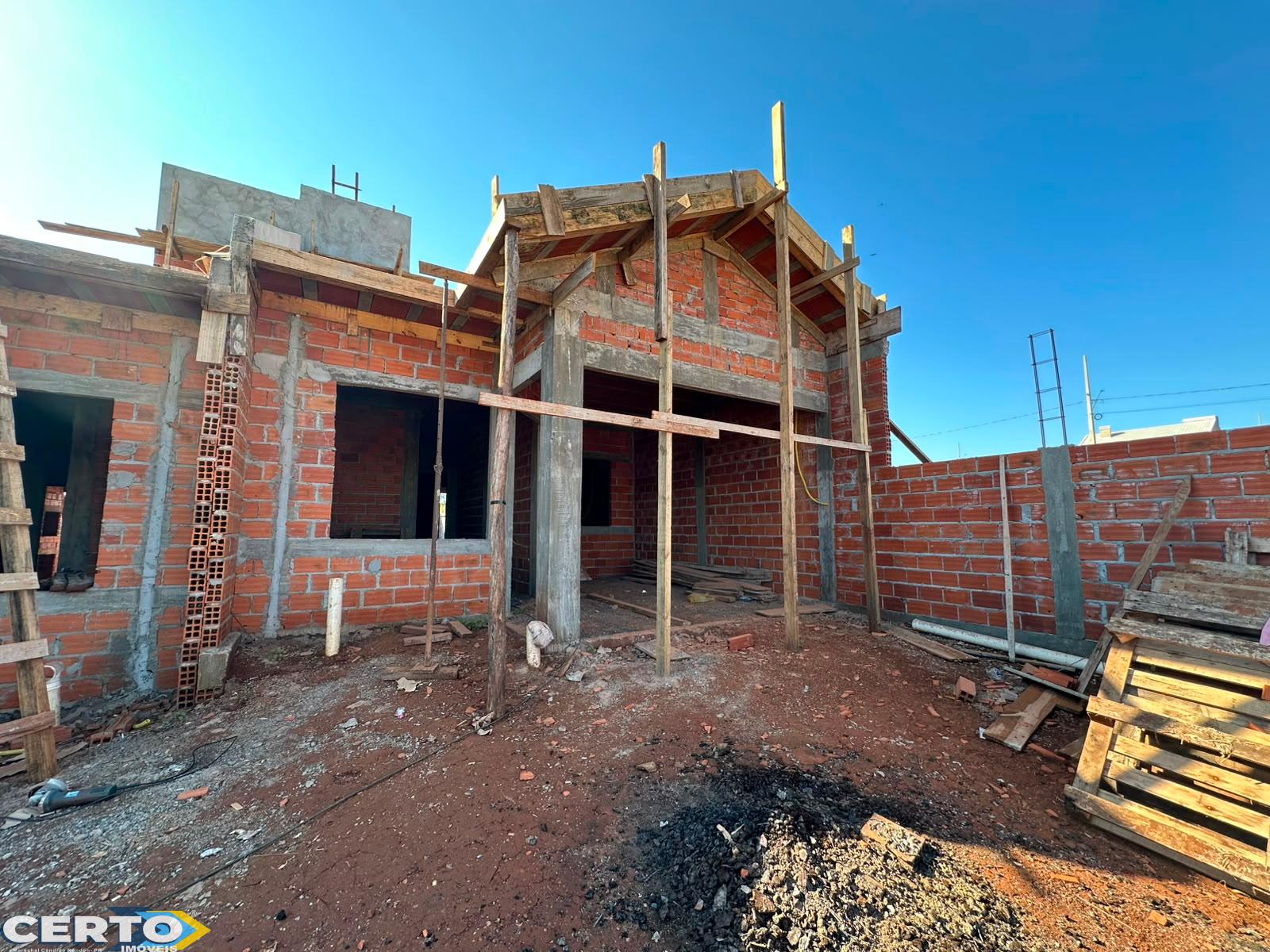 CASA À VENDA PRÓX. A UNIMED