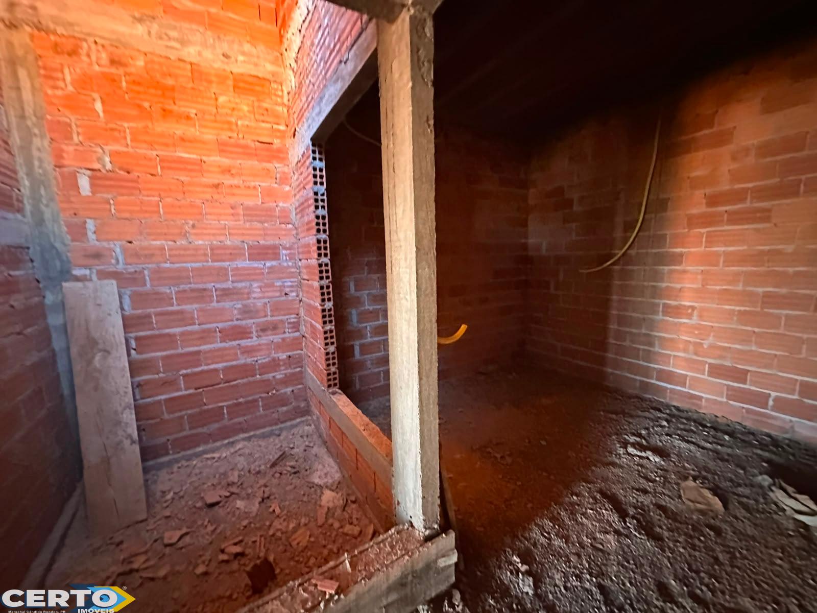CASA À VENDA PRÓX. A UNIMED