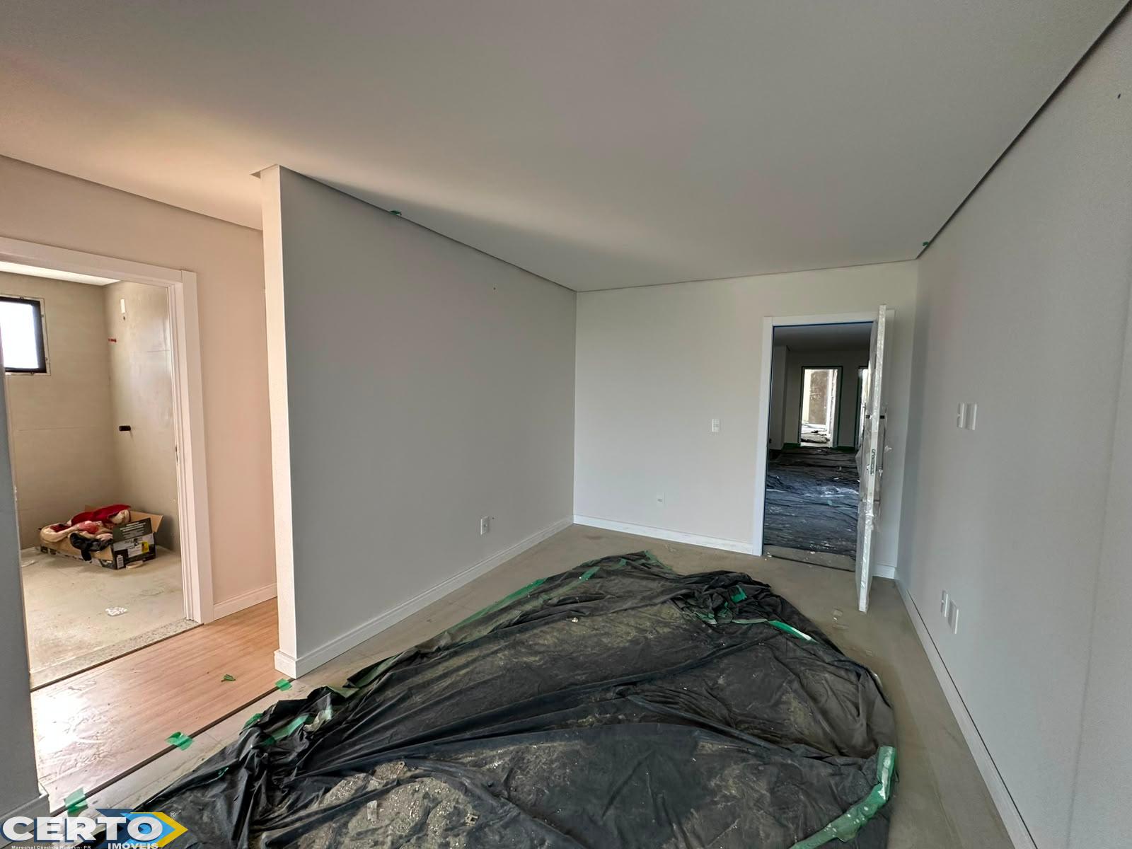 APARTAMENTO À VENDA NO CENTRO