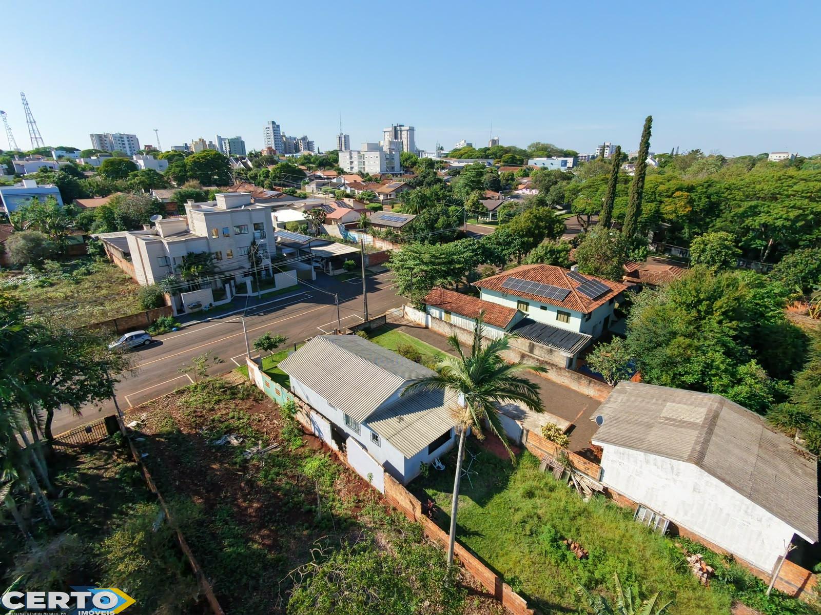 CASA À VENDA NO CENTRO