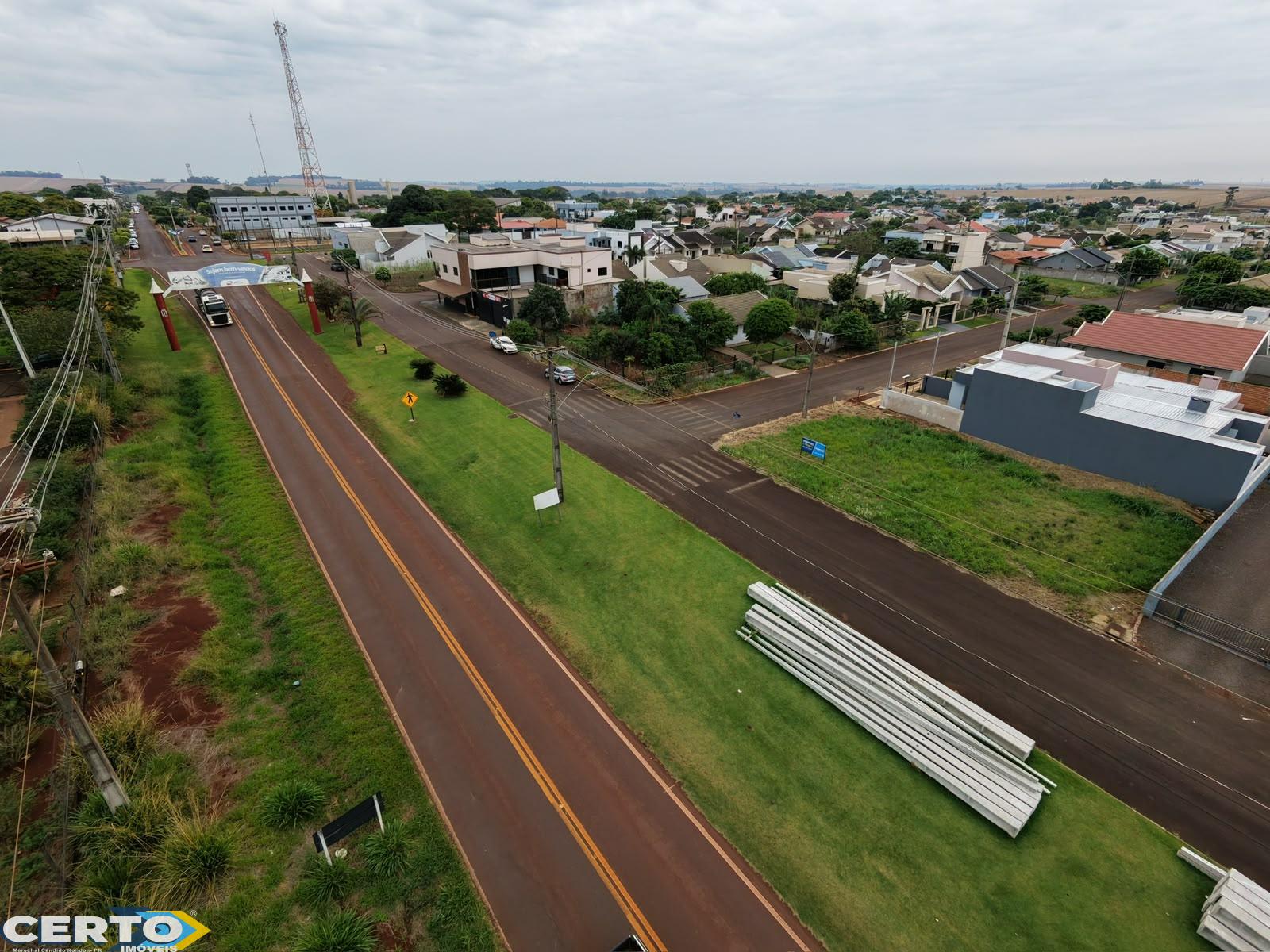 TERRENO DE ESQUINA À VENDA - LOTEAMENTO JARDIM PRIMAVERA II, Q...