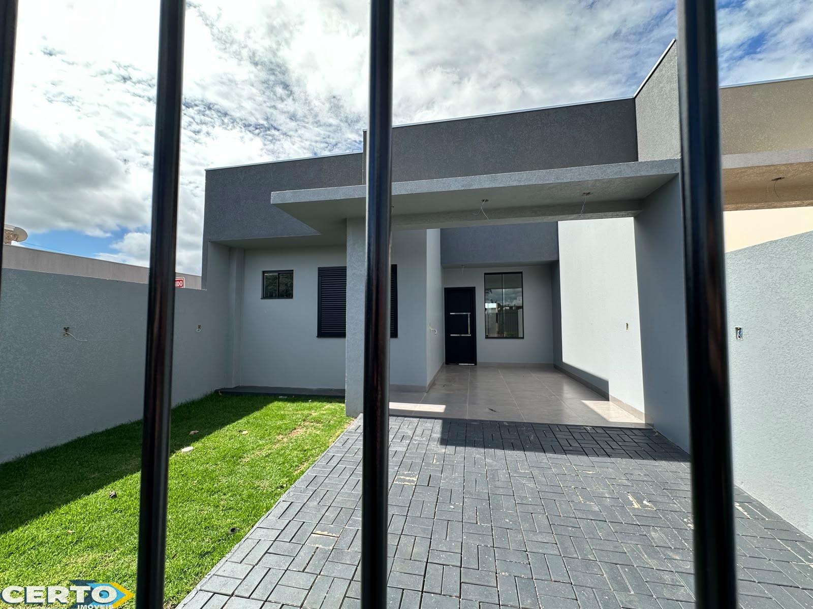 CASA À VENDA NO BAIRRO PRIMAVERA