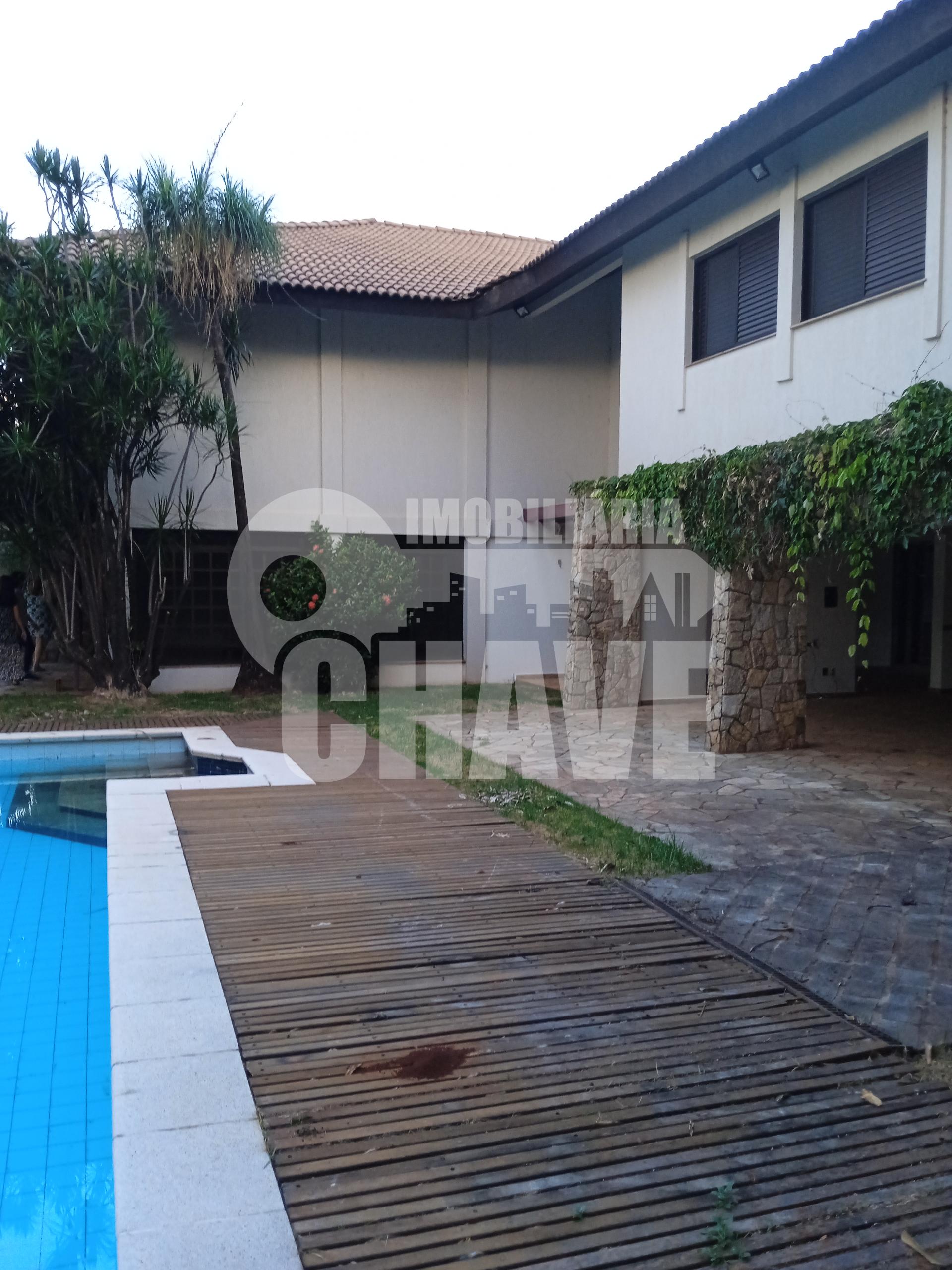 Vende-se Mansão no Jardim Colina Verde com 4 Suítes em Londrin...