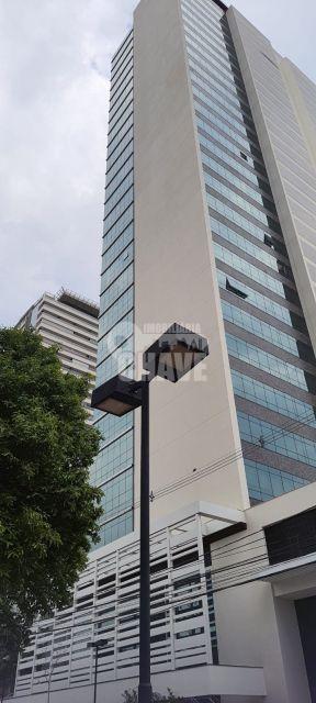 Vende-se Sala Comercial na Gleba Palhano em Londrina - PR