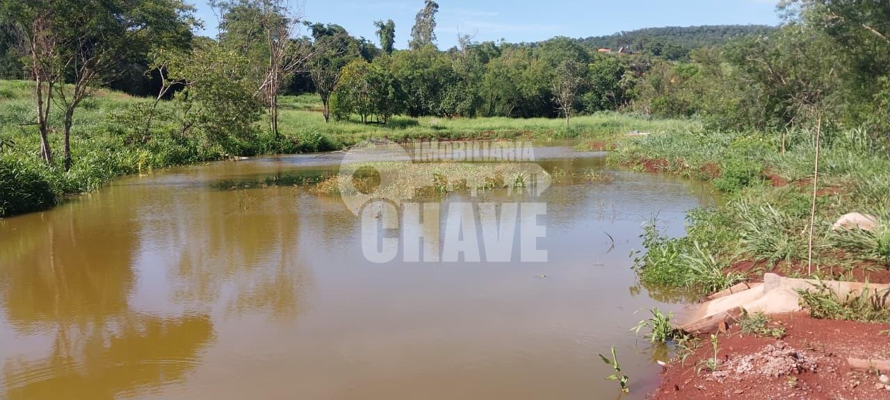 Sitio ? venda pr?ximo a estrada LIMOEIRO, LONDRINA - PR