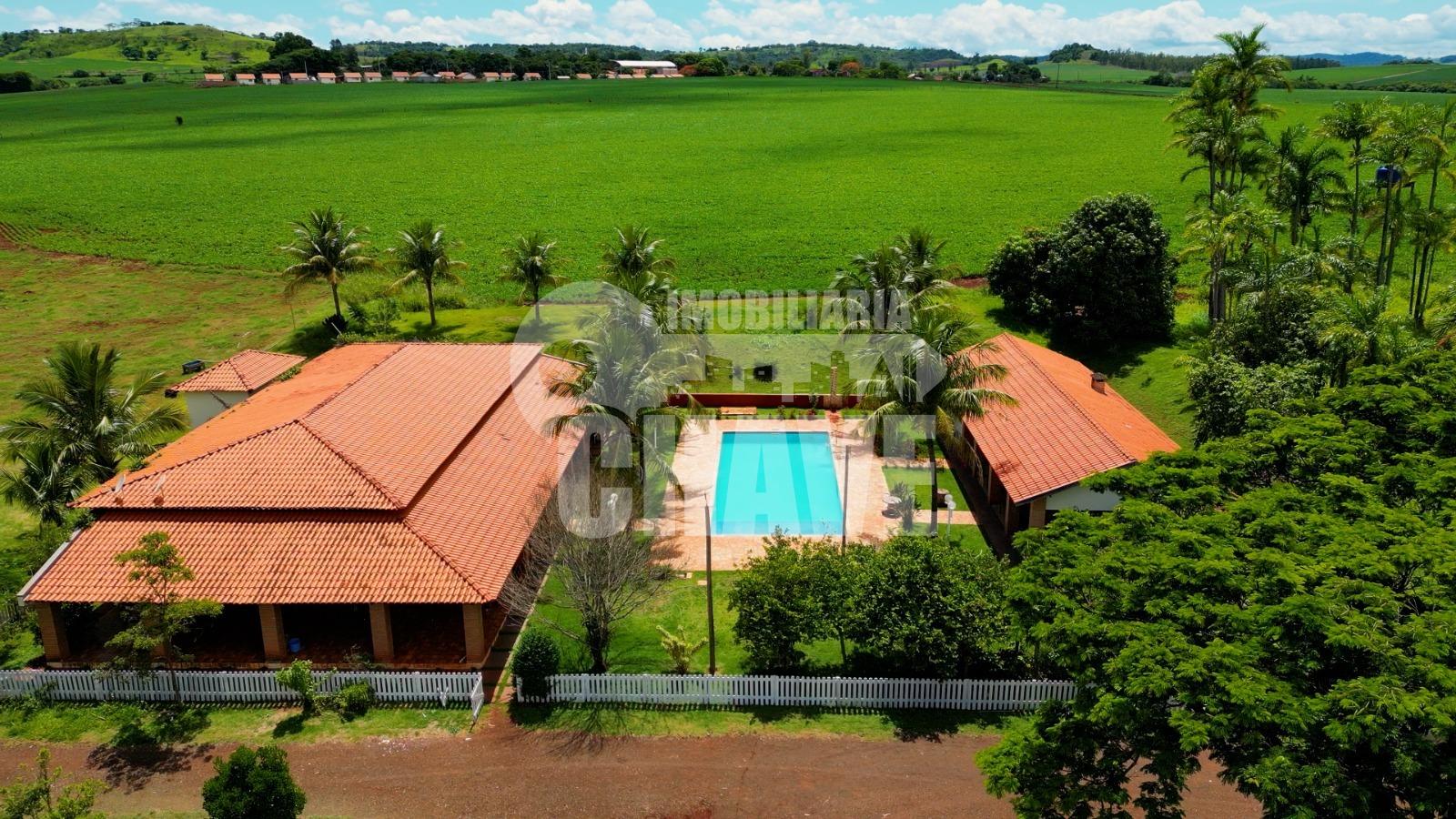 Vende-se Propriedade Rural - Fazenda Dalinta - LEOPOLIS - PR