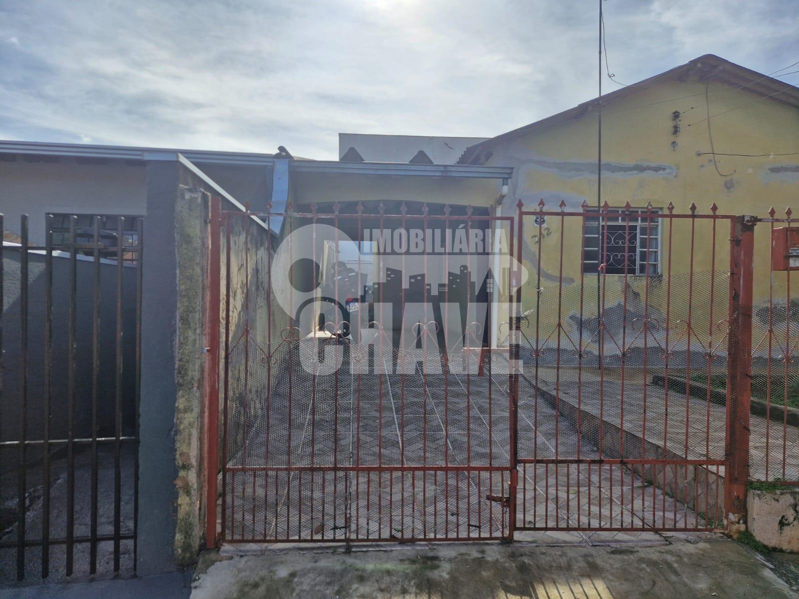 Casa com 3 Dormitórios à venda no Cafezal 3, LONDRINA - PR