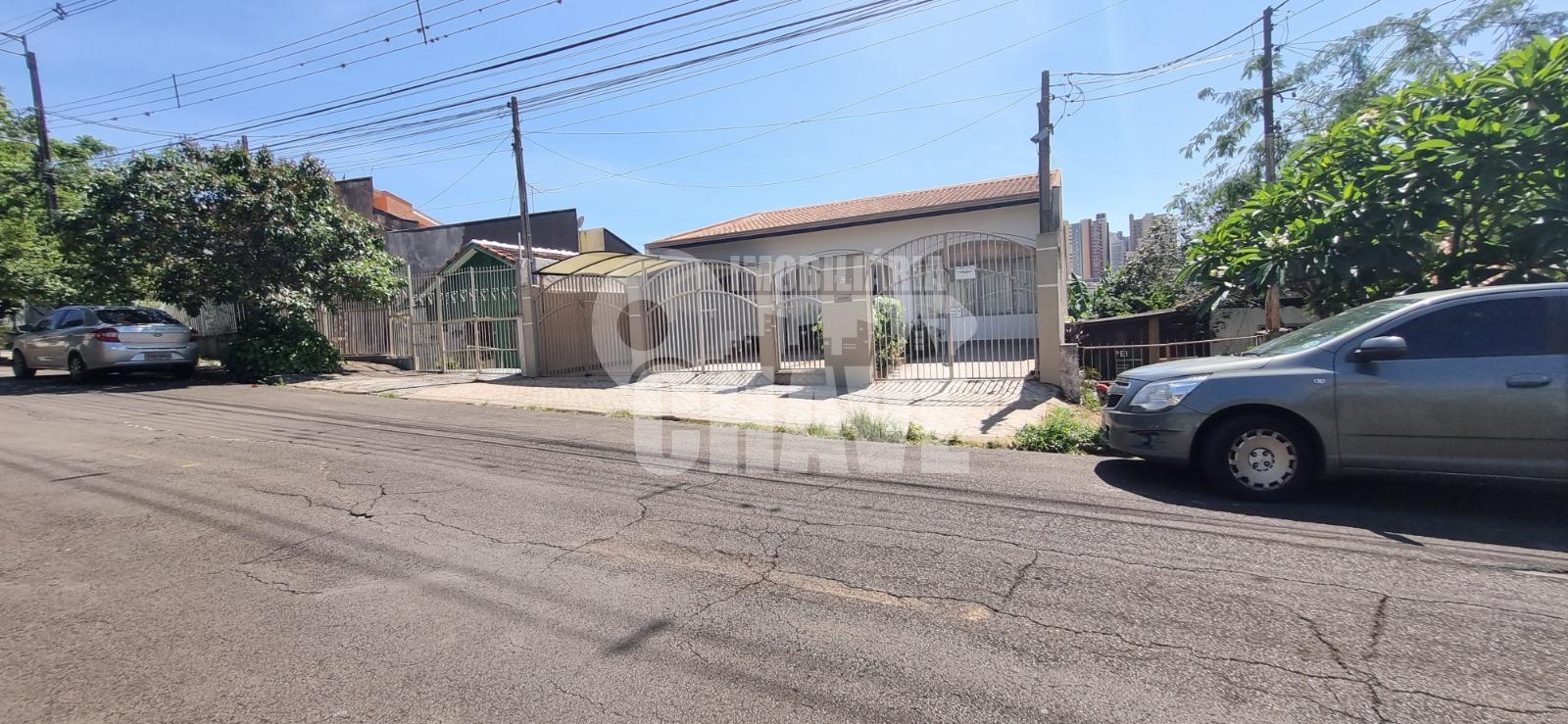 Vende-se Sobrado com 3 Dormitórios no Bairro Quebec, LONDRINA ...