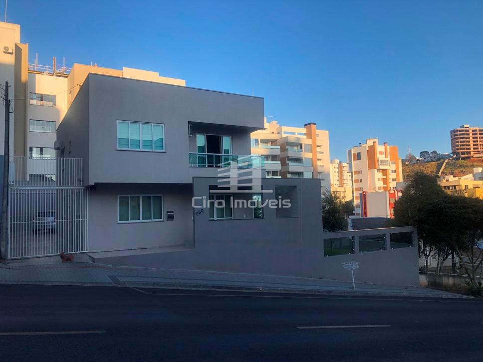 Casa com Sala Comercial, Centro de Pato Branco-PR