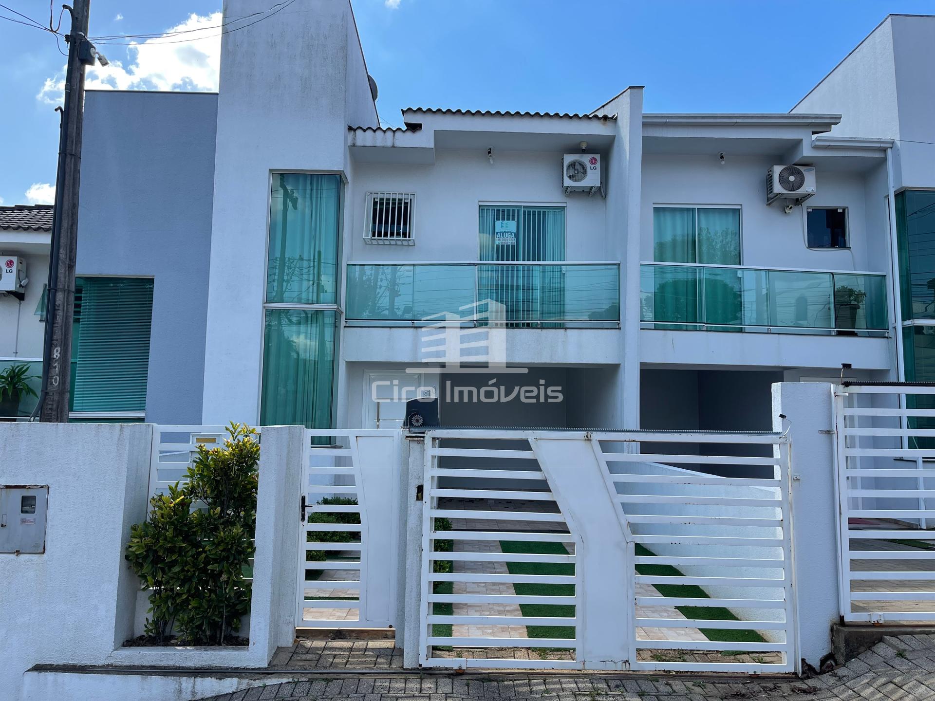 SOBRADO no BAIRRO SANTA TEREZINHA