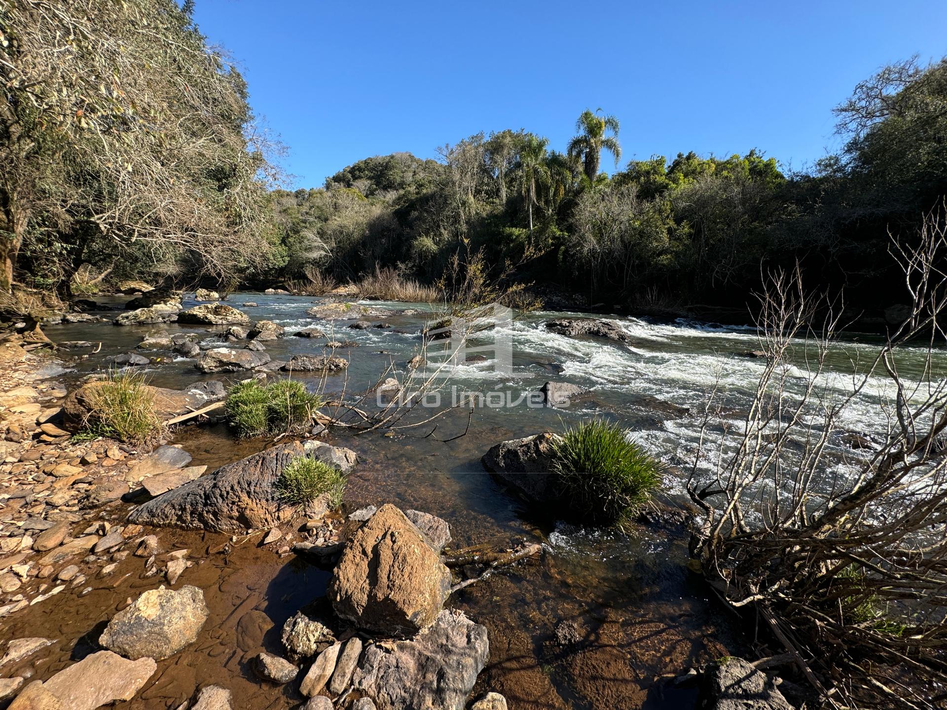 Chácara na Beira do Rio Pato Branco