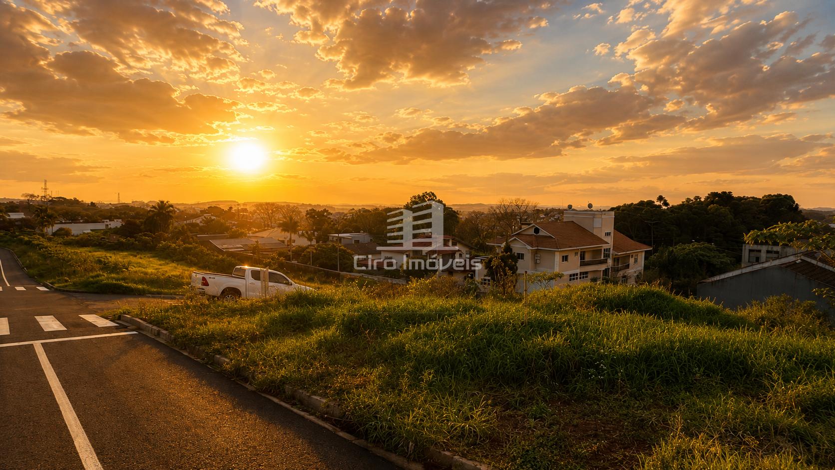 Terreno de esquina no Jardim Matilde Residencial