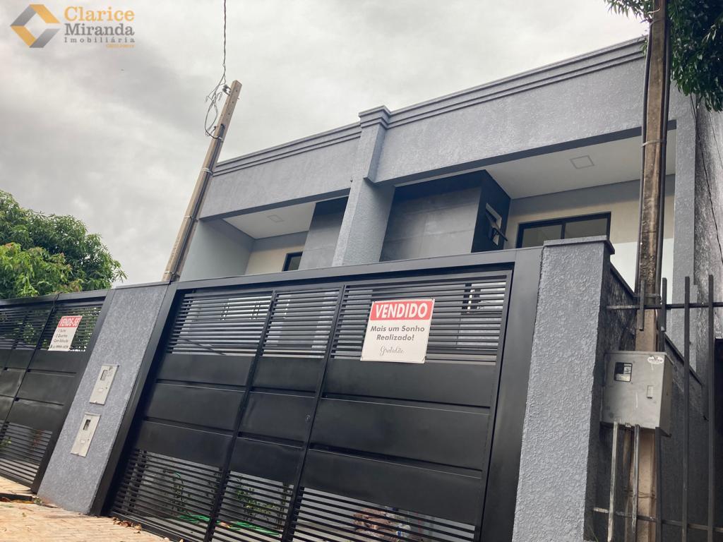 SOBRADO NOVO IMPECAVEL NA REGIO DA VILA A .