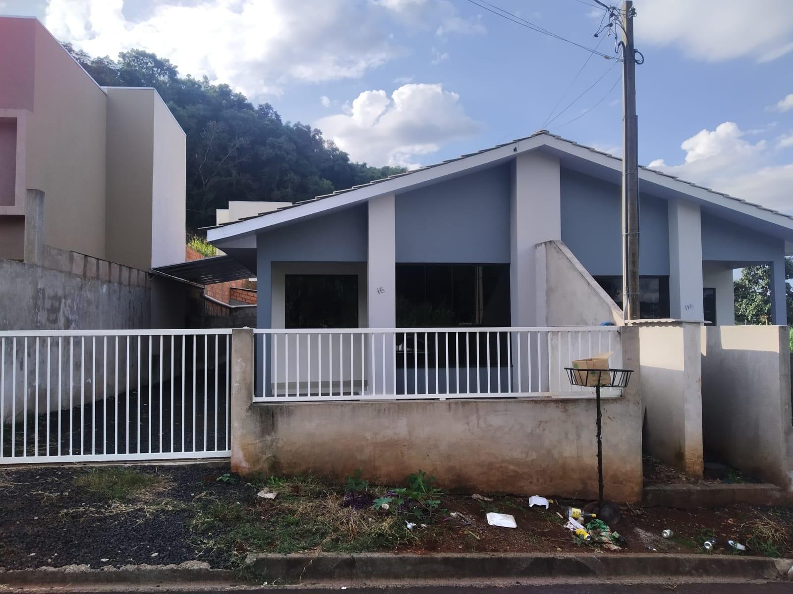 Casa geminada para  loca??o