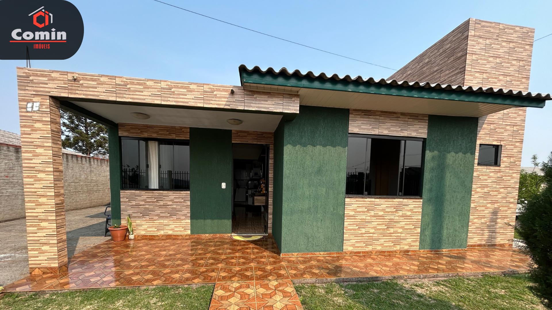 Casas ? venda com terreno de 1.000 metros quadrados.