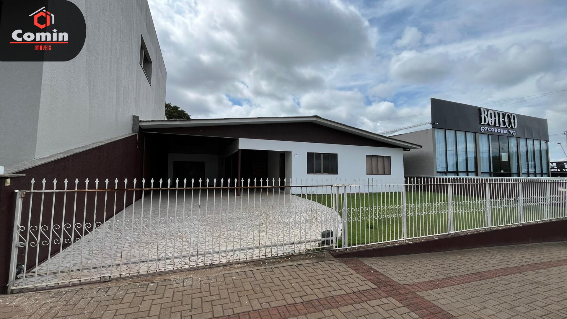 Casa para locação comercial na Av. Generoso Marques, em frente...