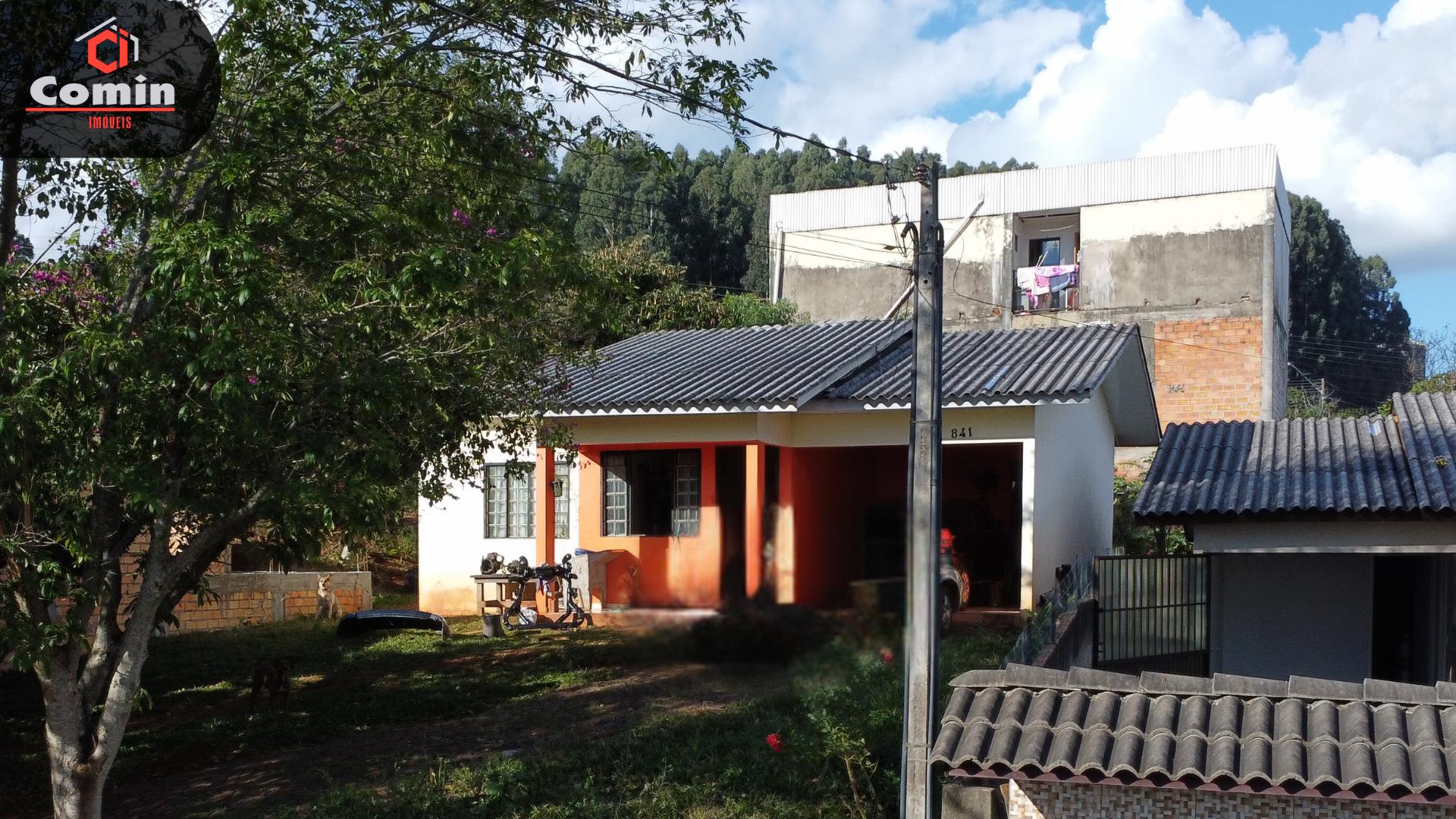 Casa ? venda.