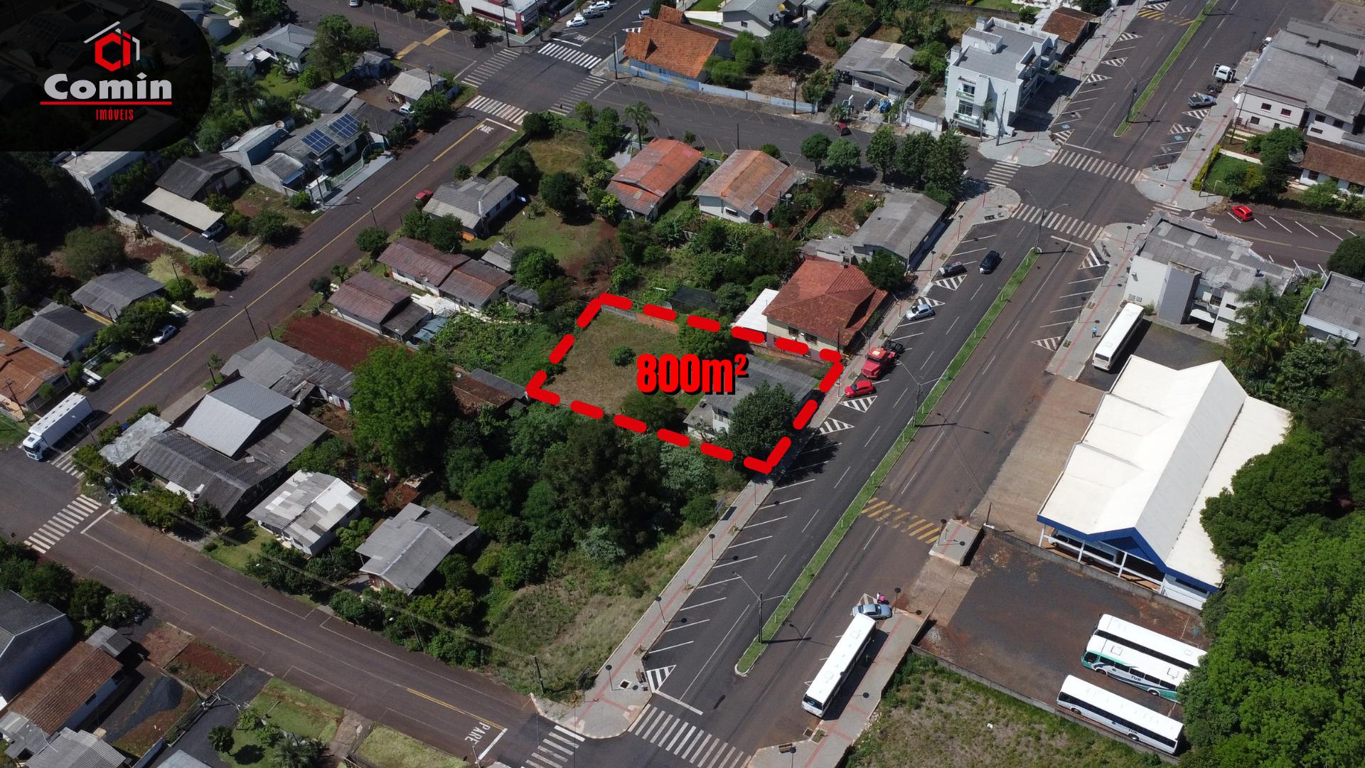 Lote urbano com benfeitoria localizado na Avenida Generoso Mar...