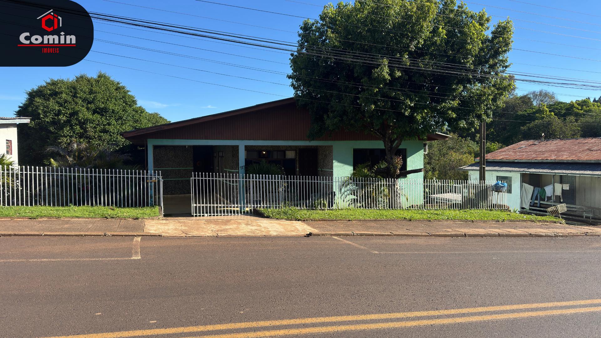 Casa ? venda pr?xima a creche Arco-Iris.