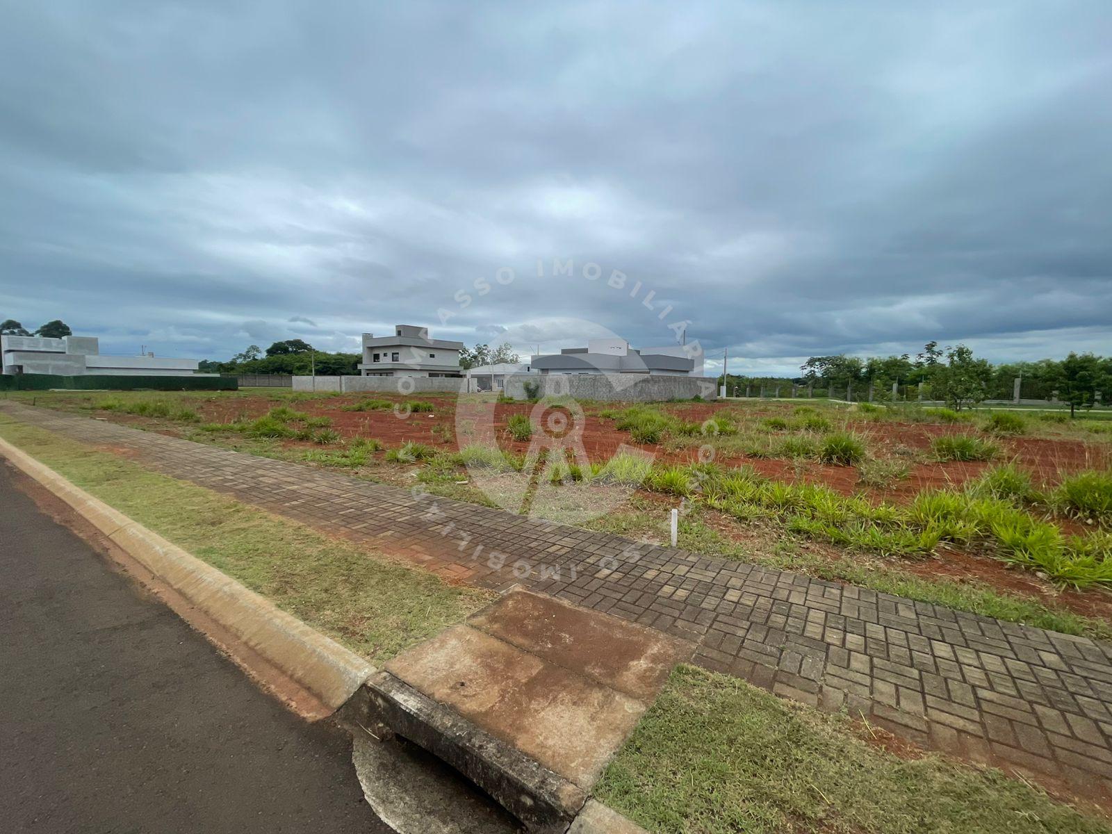 Terreno de 300m  à venda - Condomínio Iguaçu, FOZ DO IGUACU - PR