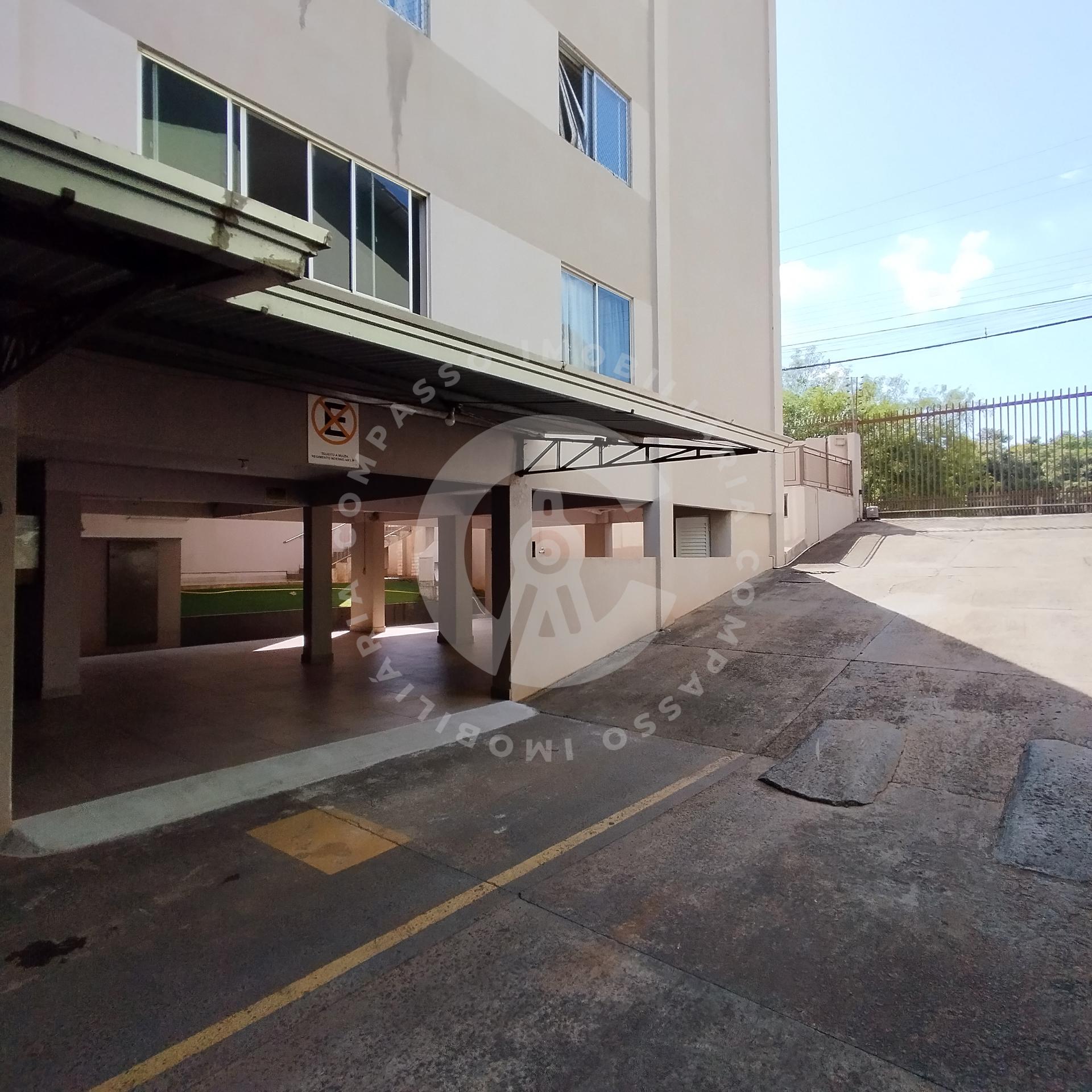 Apartamento com 2 dormitórios para locação,88.48 m , FOZ DO IG...
