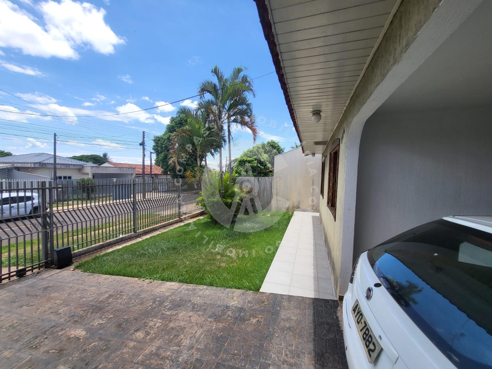 Casa à venda, Bairro Jardim Ipê, Região da Vila A - FOZ DO IGU...