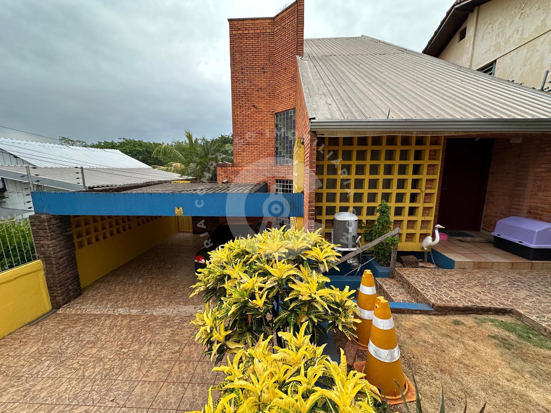 SOBRADO COM EXCELENTE LOCALIZAÇÃO, DE 287M  NO CENTRO DE FOZ D...