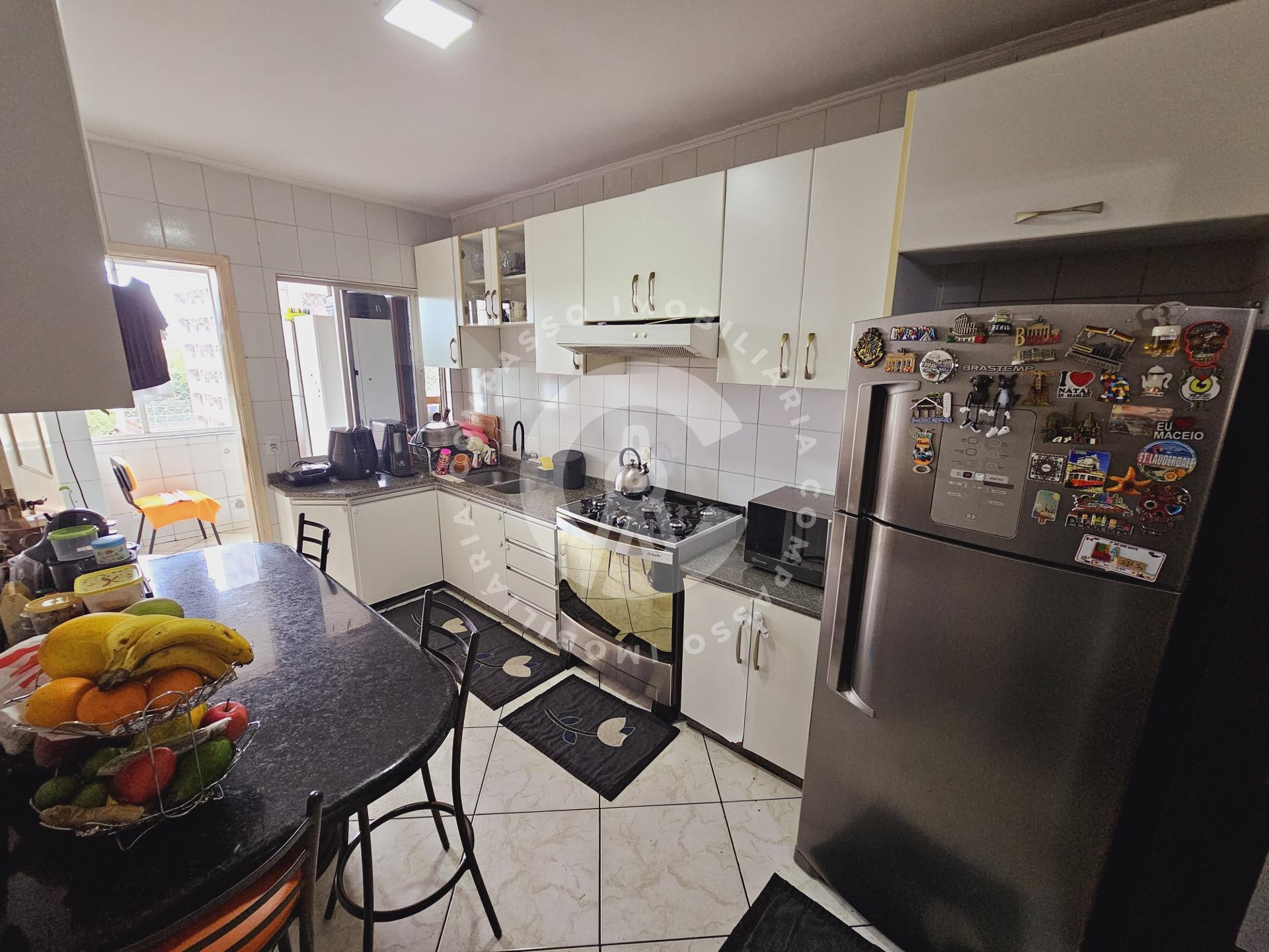 Apartamento à venda com 03 quartos na Vila Maracanã, FOZ DO IG...