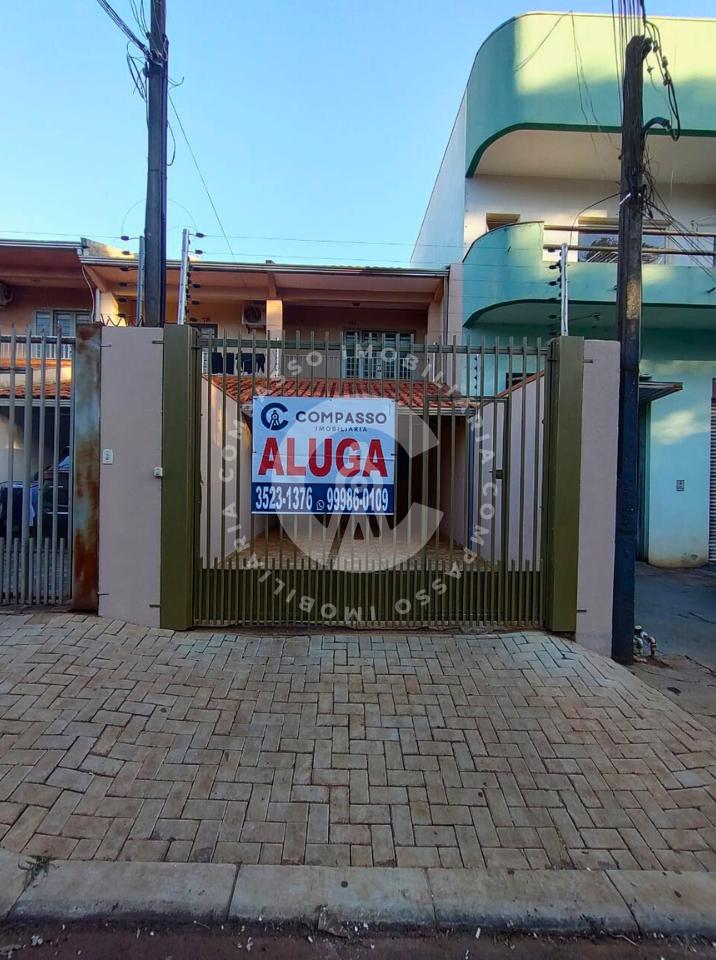 Sobrado com 3 dormitórios para locação,100.00 m , FOZ DO IGUAC...