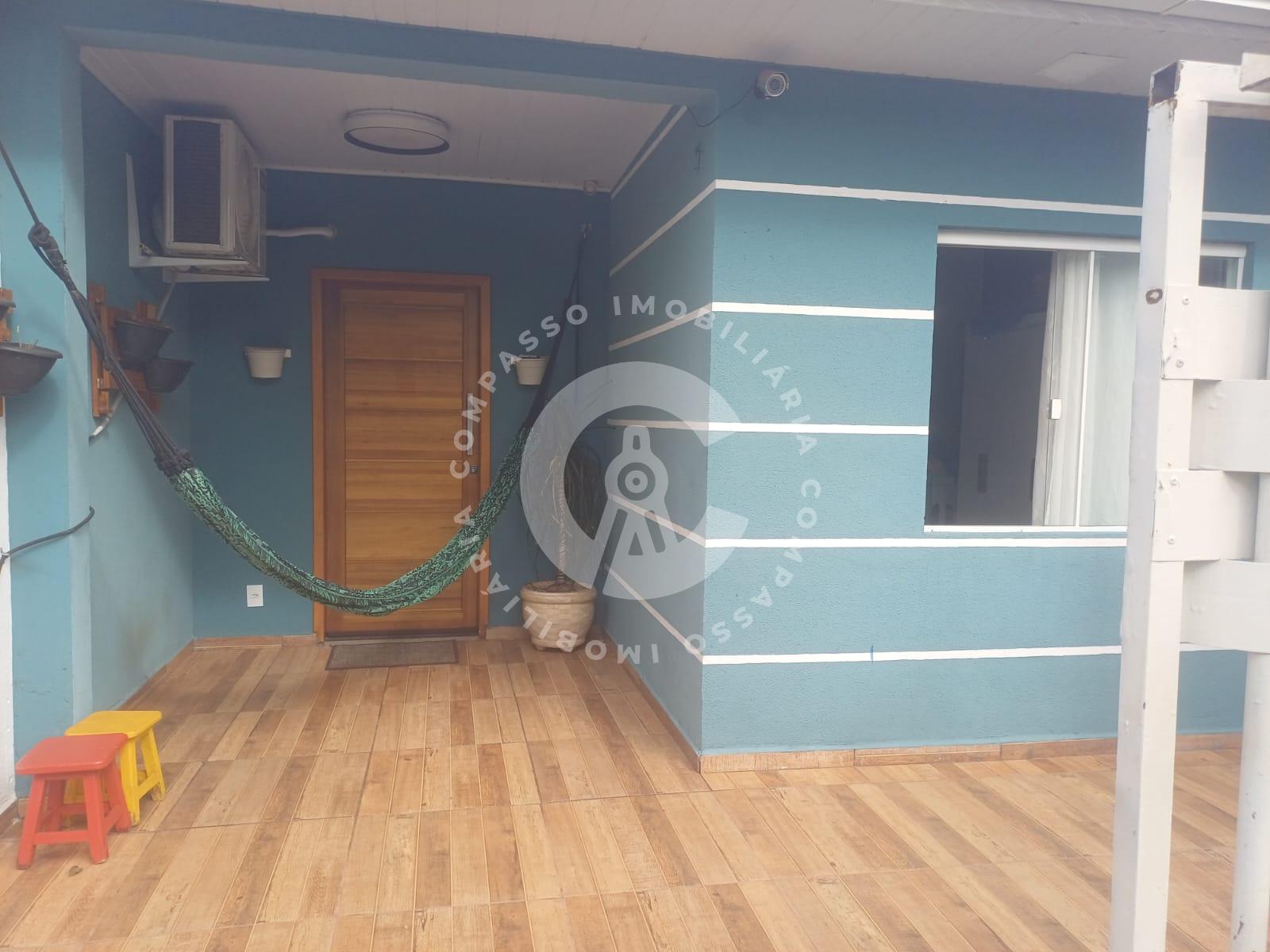 Casa com 2 dormitórios para locação, Jardim Ipê III, FOZ DO IG...