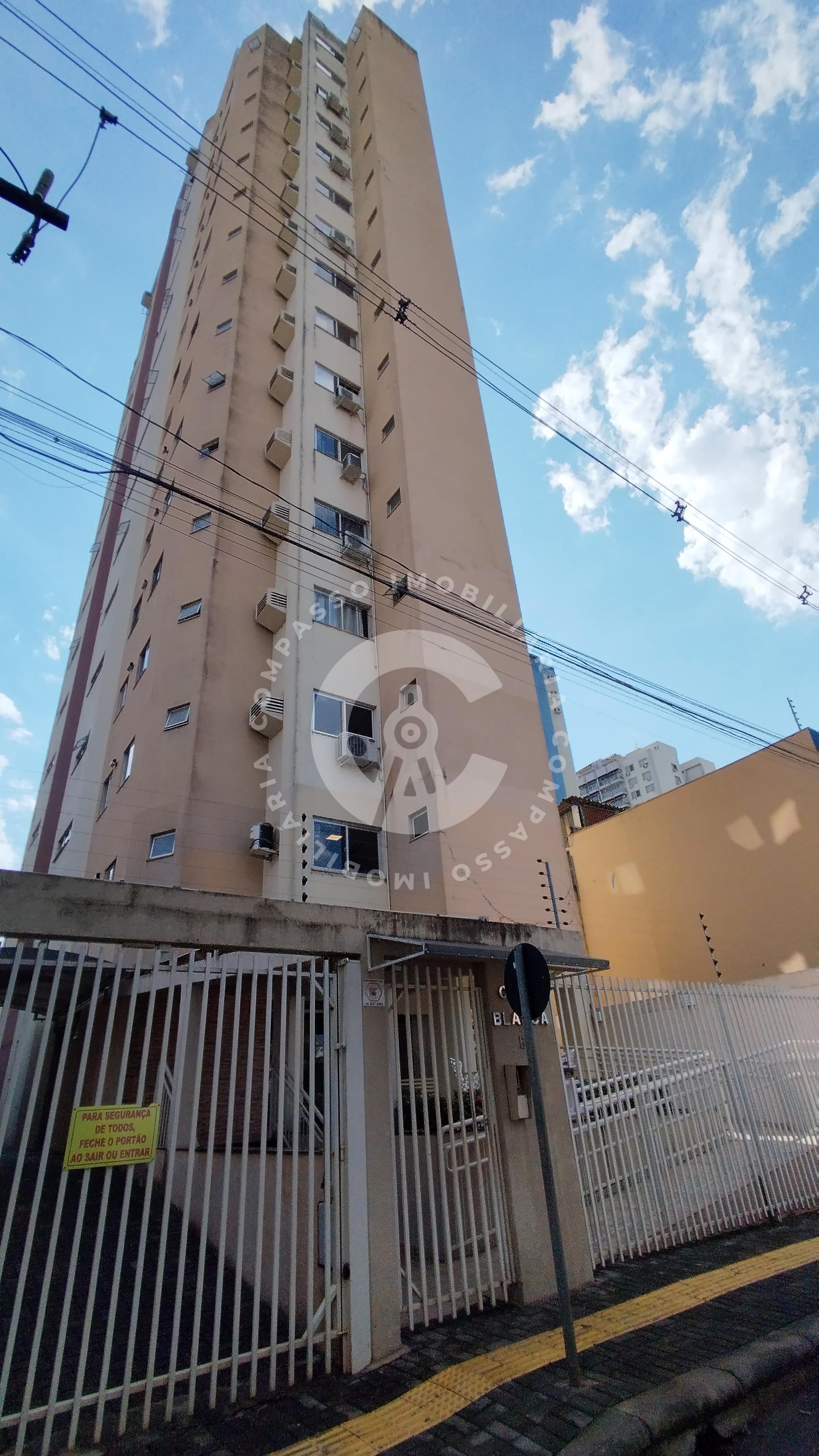 Apartamento com 3 dormitórios para locação, 95.00 m , Centro, ...