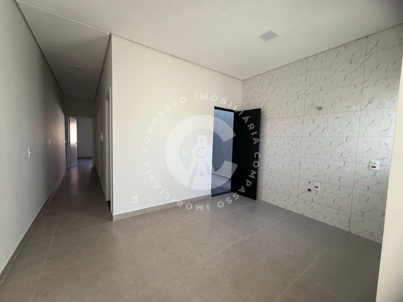 Casa no Nova Andradina com 2 quartos e 1 banheiro em  FOZ DO I...