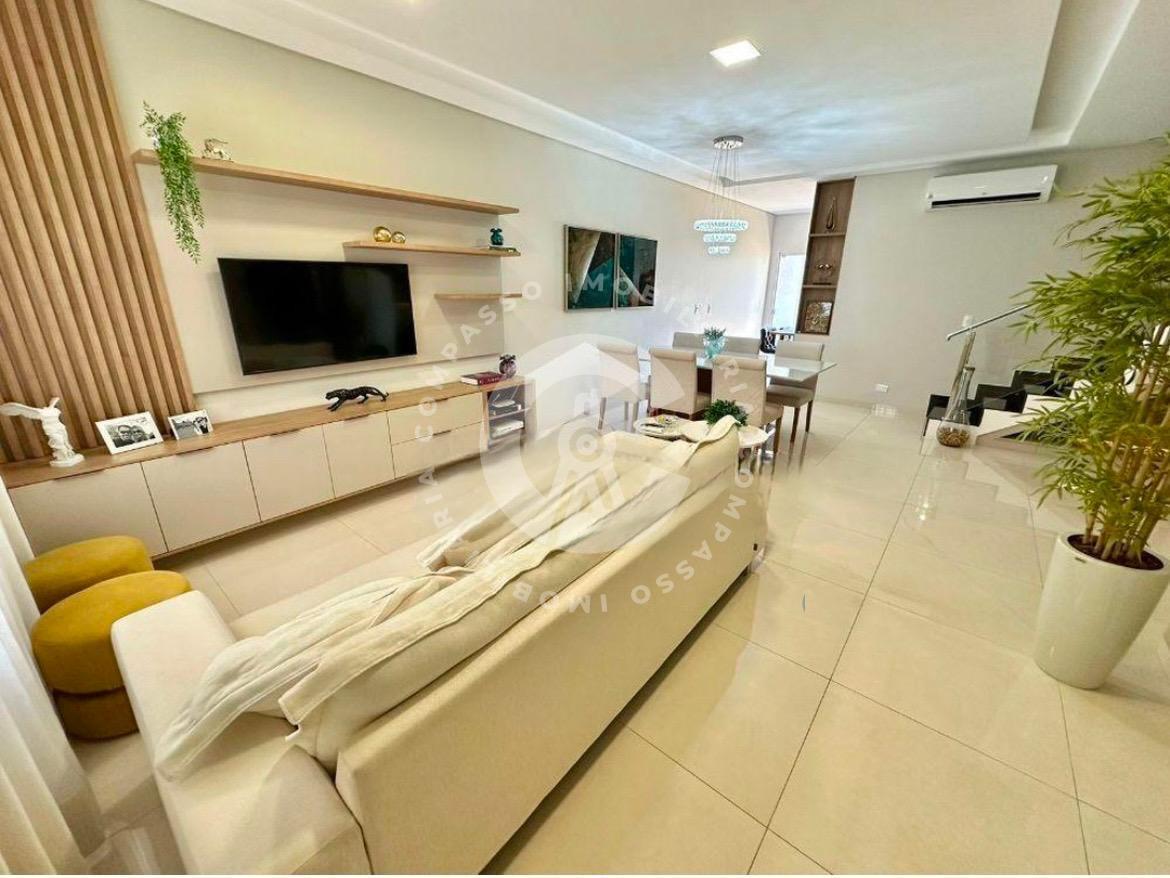 Lindo Sobrado à Venda, Jardim Lancaster, FOZ DO IGUACU - PR