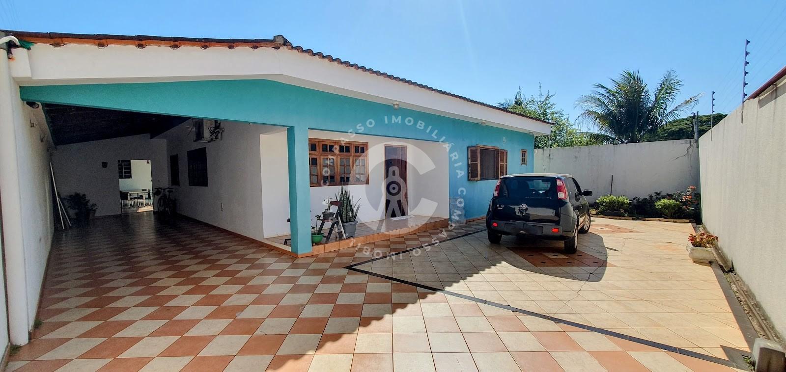 Casa à Venda Vila Adriana Foz do Iguaçu  3 Quartos e Edícula