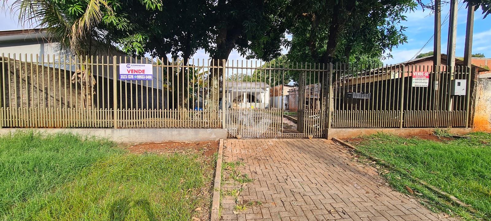 Casa 3 quartos com Varanda à venda no Centro de Santa Terezinh...