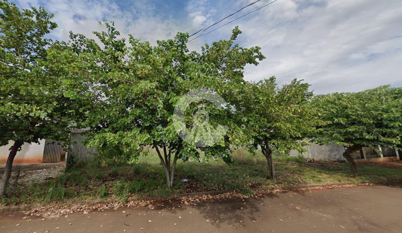 Terreno à venda, 300.00 m , R  180.000 -  Assumir Parcelas -  ...