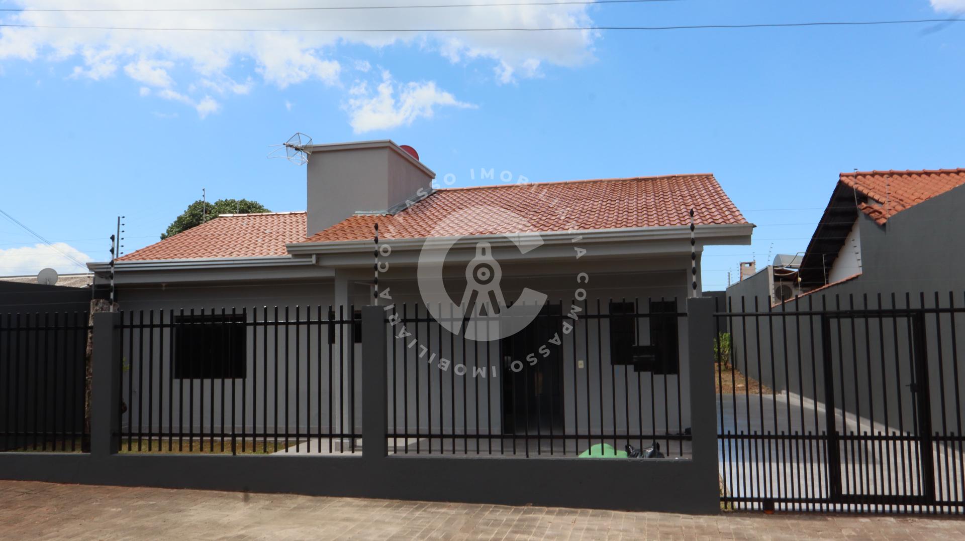 Casa com 2 dormitórios sendo 1 suíte para locação,300.00 m , F...