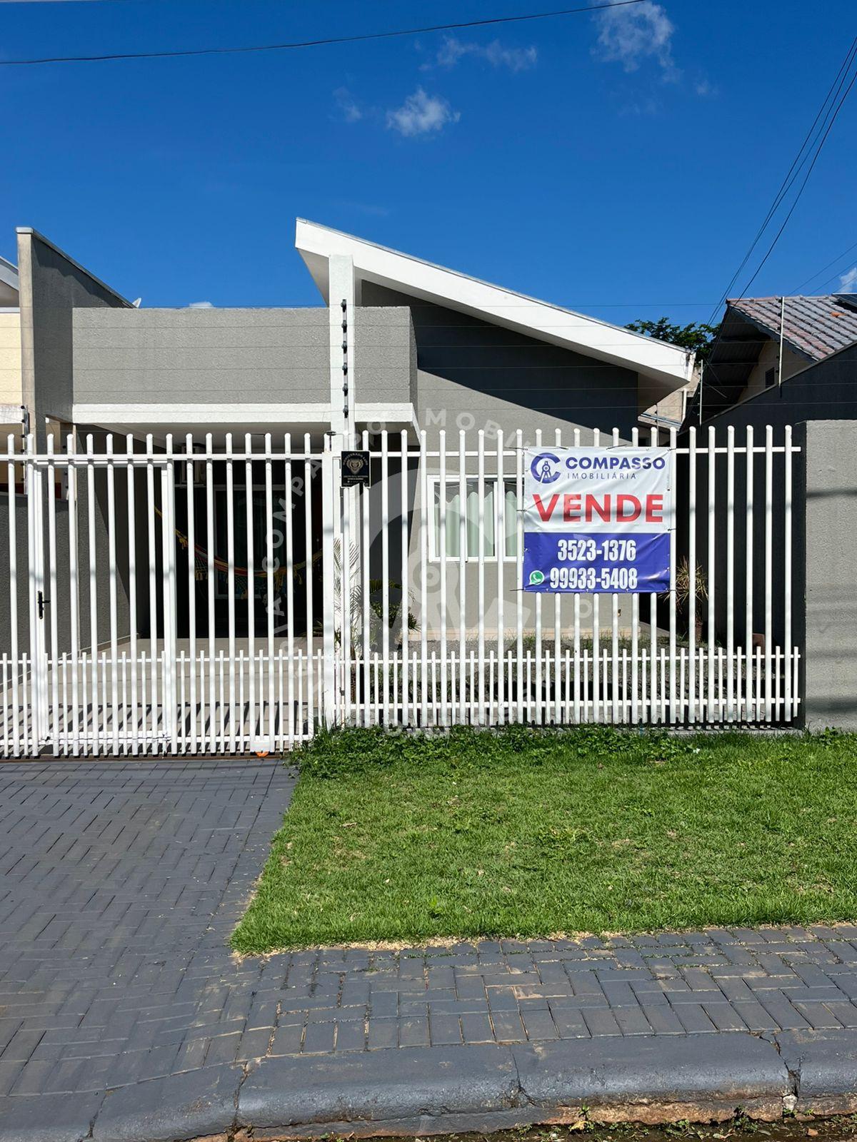 Casa com 1 dormitório   1 suíte à venda, Loteamento Bourbon, F...