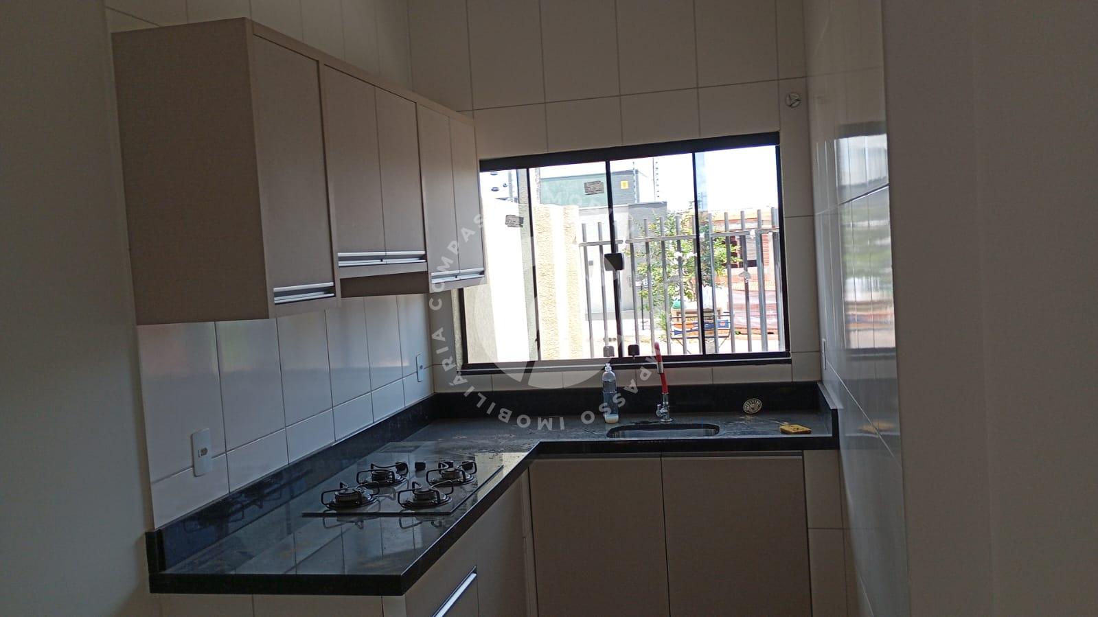 Casa para locação com 2 quartos sendo 1 suíte, TRÊS FRONTEIRAS...