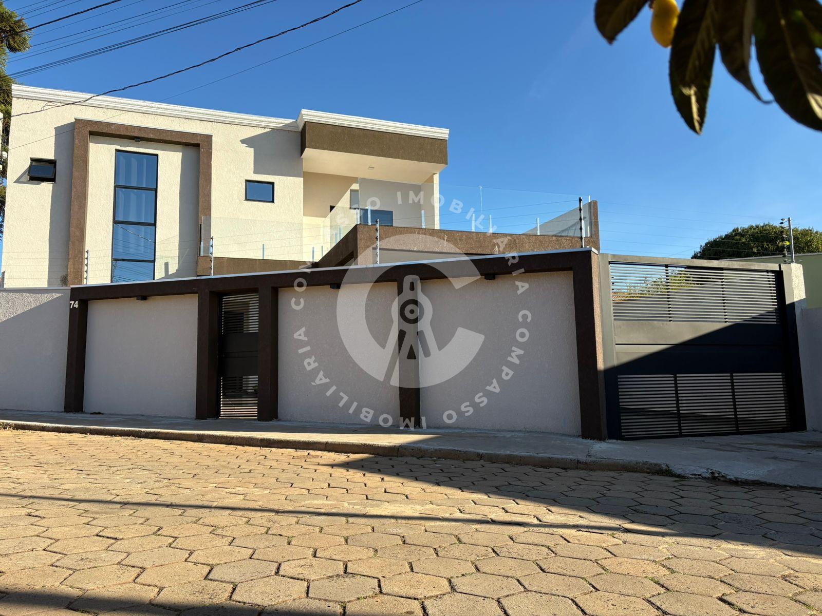 Sobrado com 4 dormitórios à venda, Vila A, FOZ DO IGUACU - PR