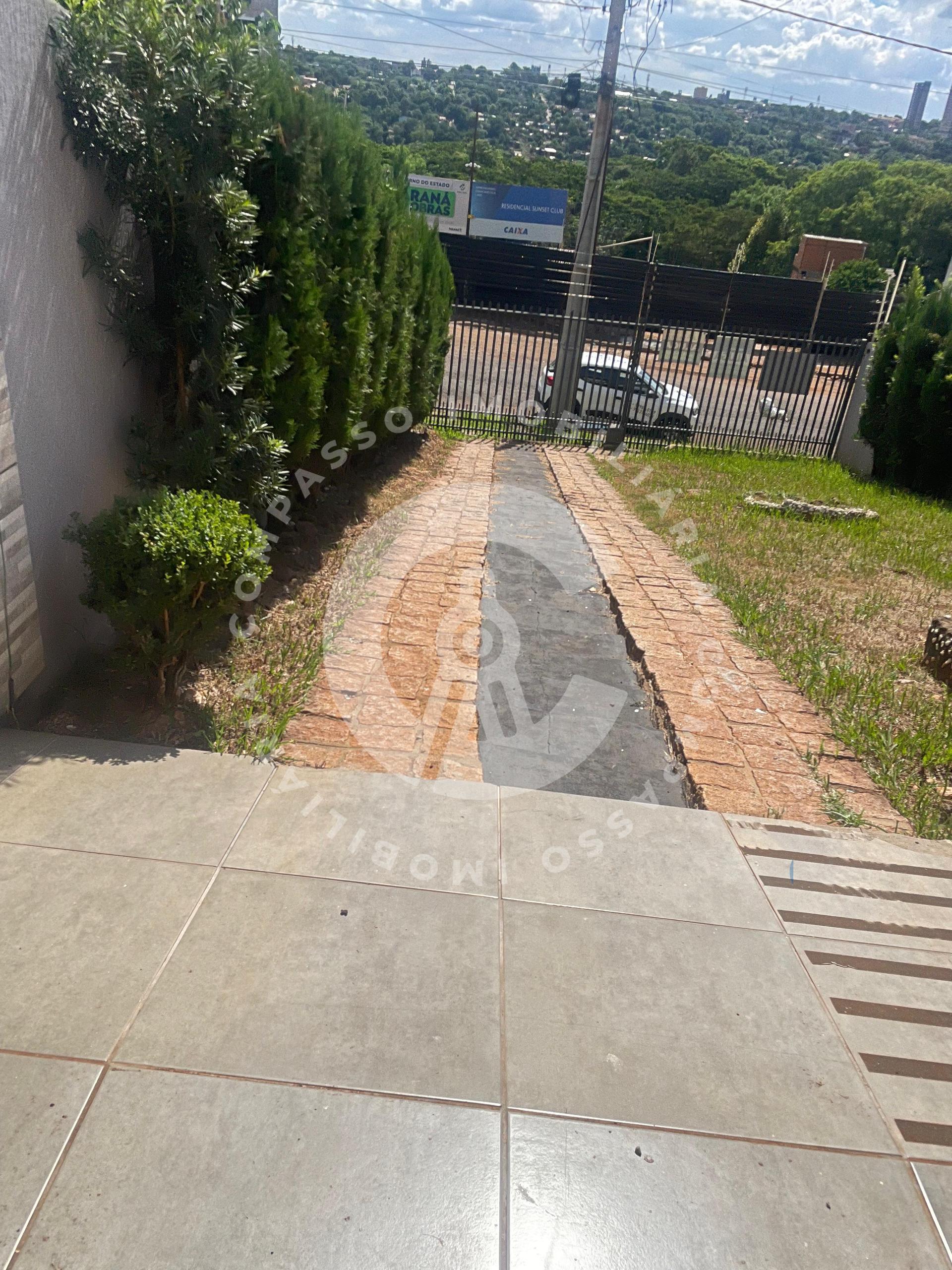 Sobrado para locação, Jardim Festugato, FOZ DO IGUACU - PR