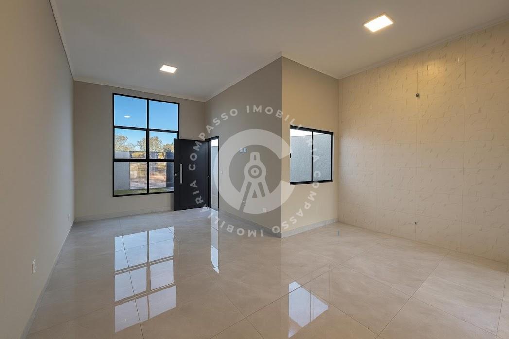 Casa com quintal e vaga p 2 carros no Jardim das Oliveiras, Fo...