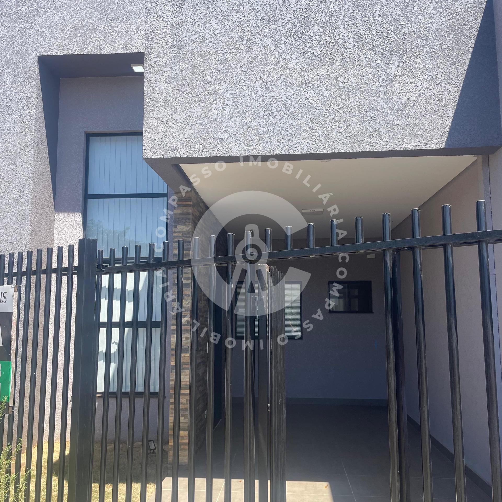 Casa para locação, Vila Carimã com 2 quartos sendo uma suíte c...