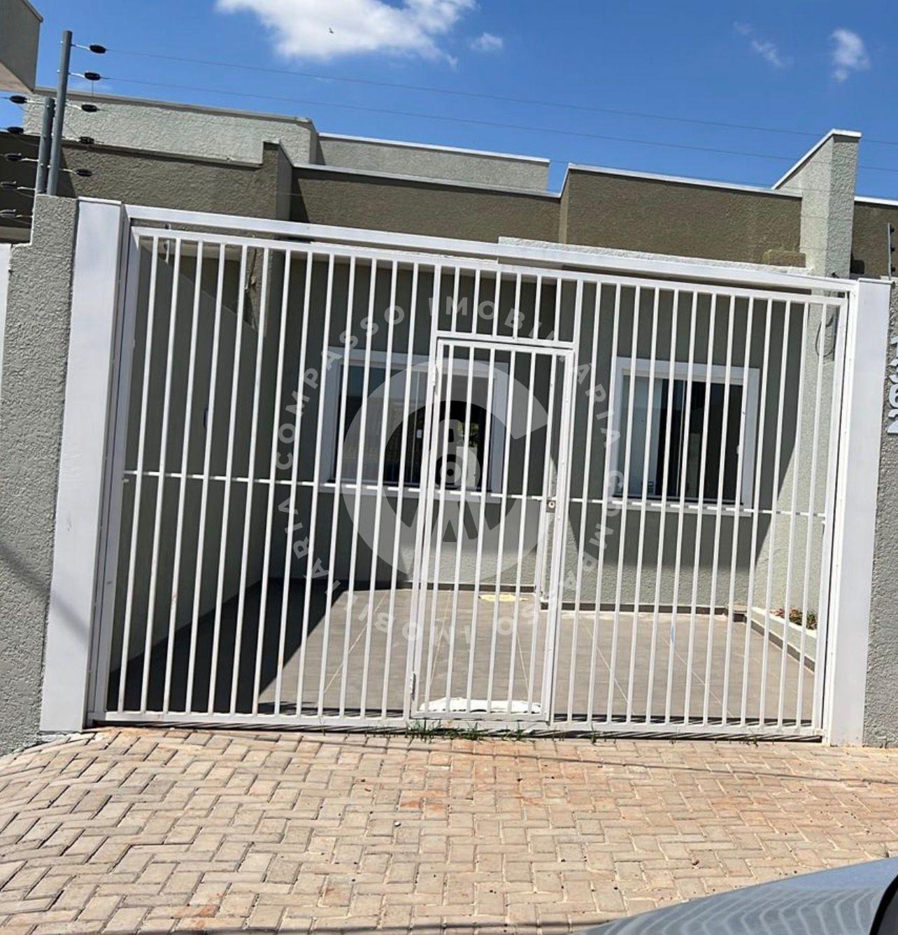 Casa no Jardim das Oliveiras III com 2 dormitórios e espaço no...